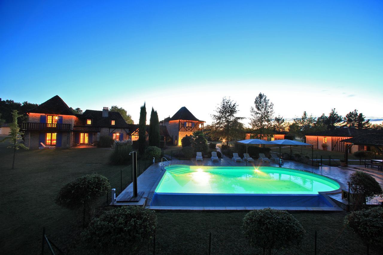 Au Jardin Fleuri Hotel Bosset Exterior foto